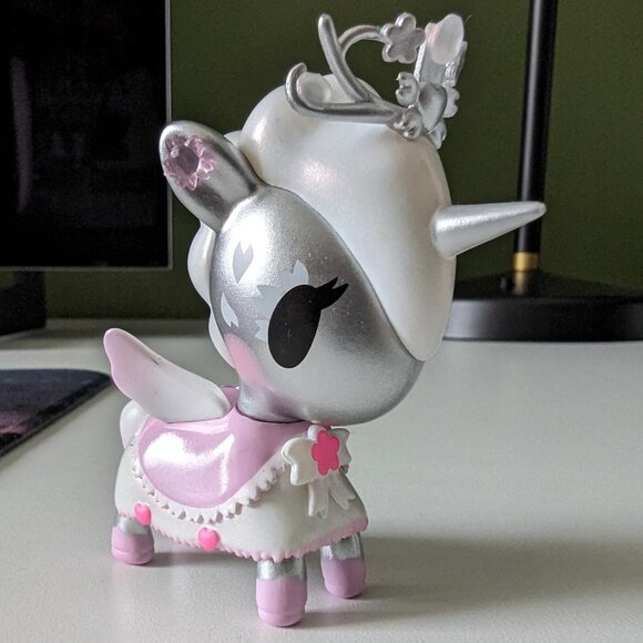 Various TOKIDOKI Unicorno Mermicorno Mini Vinyl Figures - Picture 8 of 8